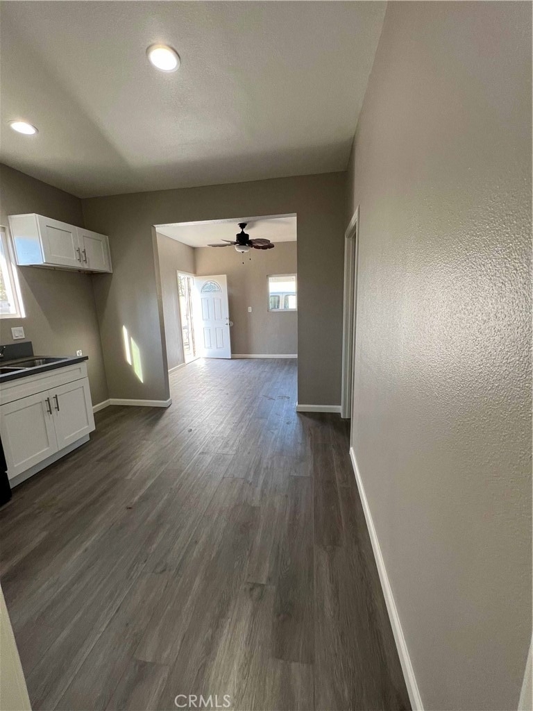 10026 Portola Avenue - Photo 3