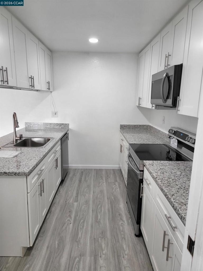 4001 Mozart Dr - Photo 3