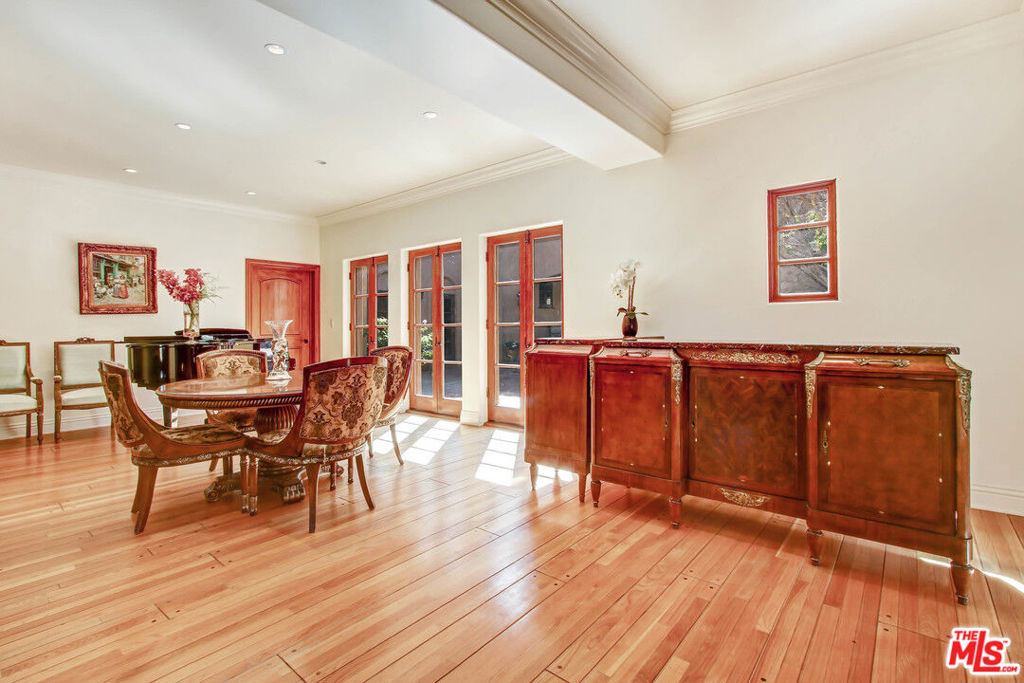 725 N Foothill Road - Photo 13