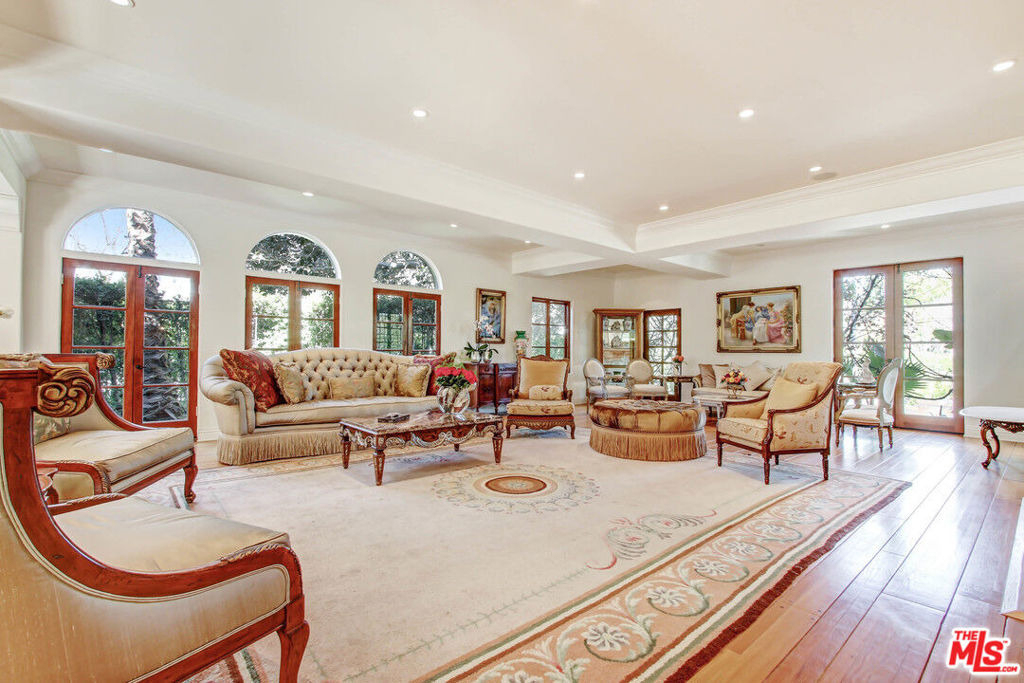 725 N Foothill Road - Photo 12