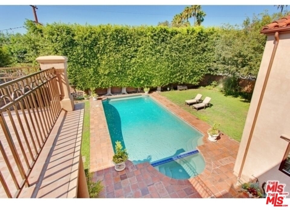 725 N Foothill Road - Photo 33