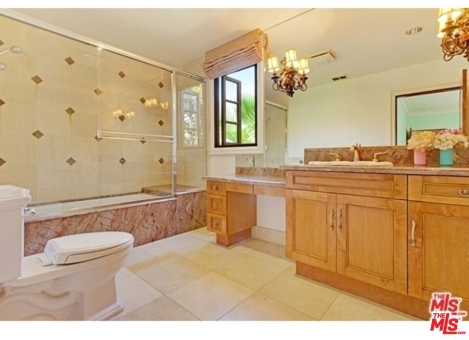 725 N Foothill Road - Photo 30