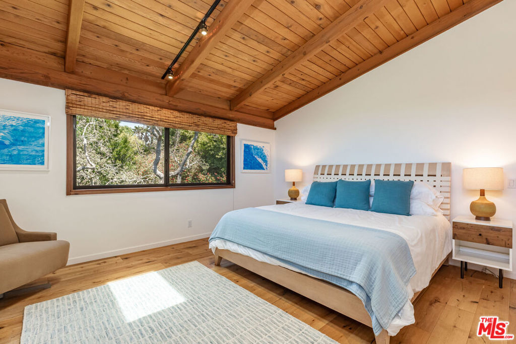 28873 Boniface Drive - Photo 11