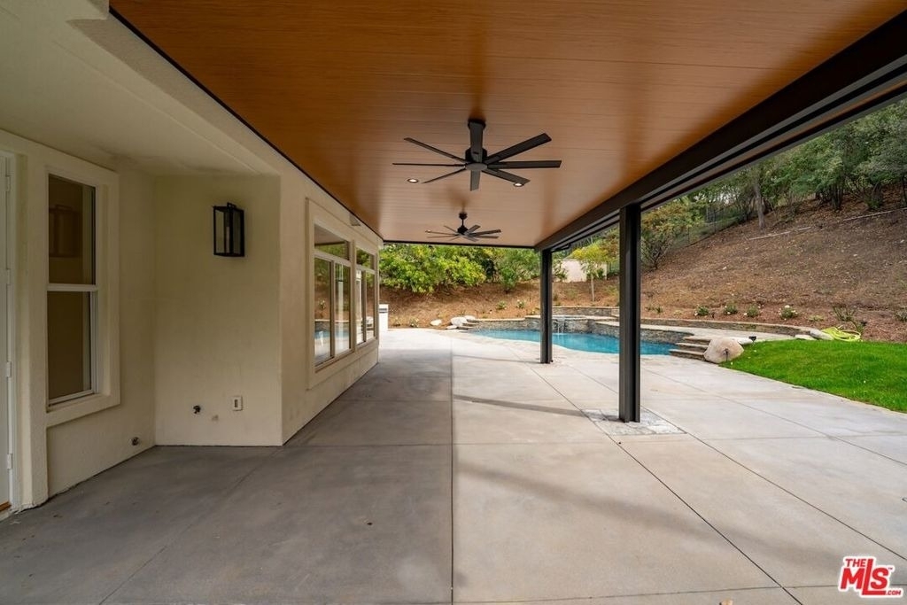 18500 Saint Moritz Drive - Photo 50