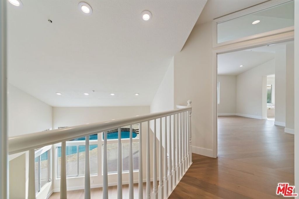 18500 Saint Moritz Drive - Photo 31