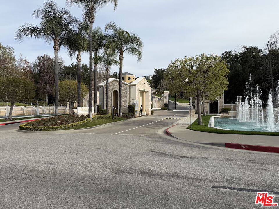 18500 Saint Moritz Drive - Photo 65