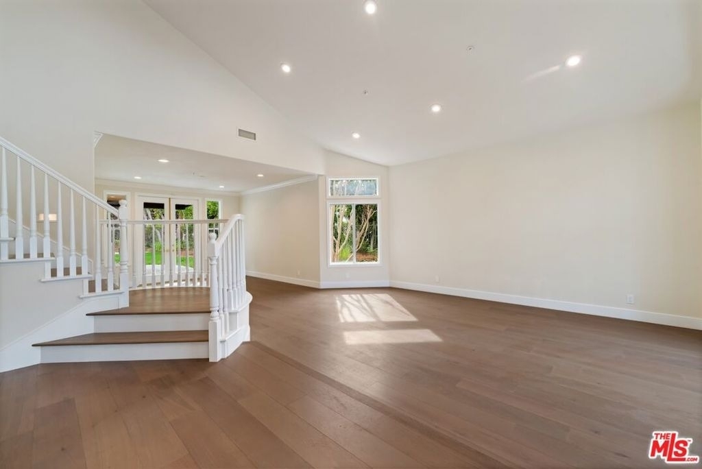 18500 Saint Moritz Drive - Photo 5