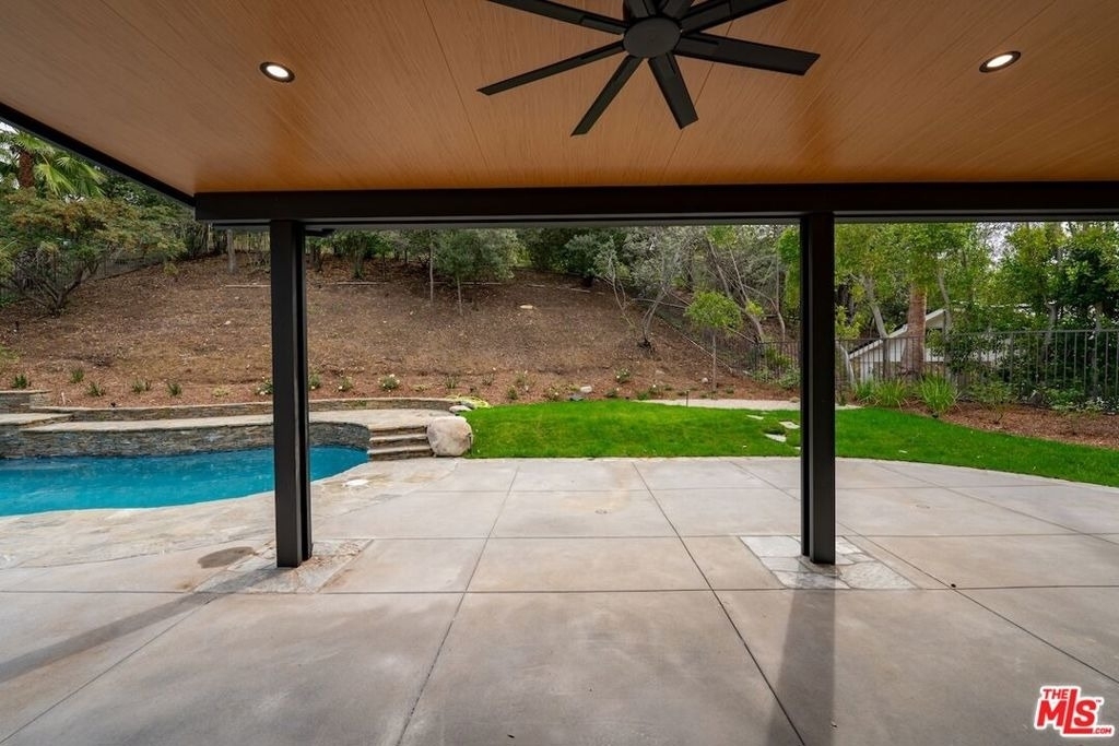 18500 Saint Moritz Drive - Photo 54