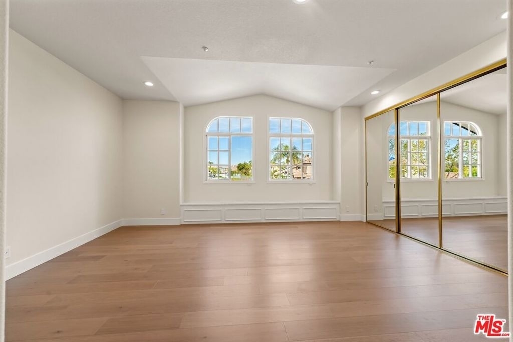 18500 Saint Moritz Drive - Photo 36