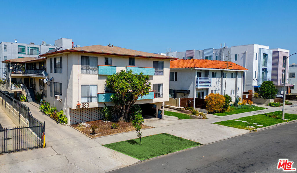 333 S Serrano Avenue - Photo 1