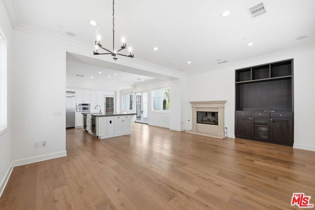 13079 Bluff Creek Drive - Photo 16