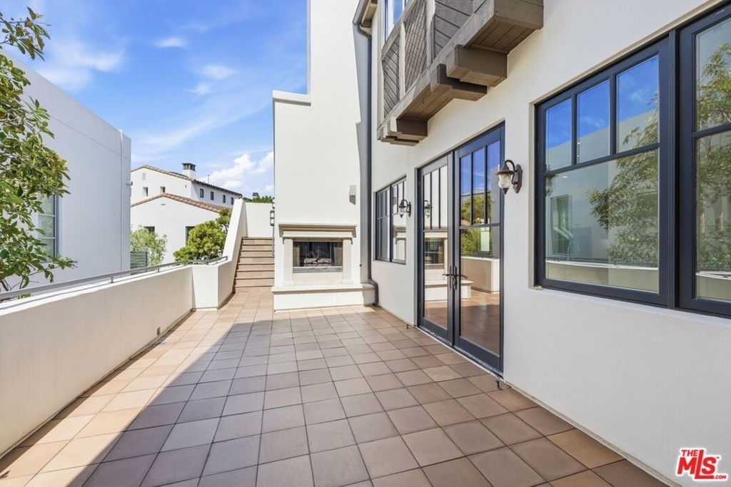 13079 Bluff Creek Drive - Photo 12