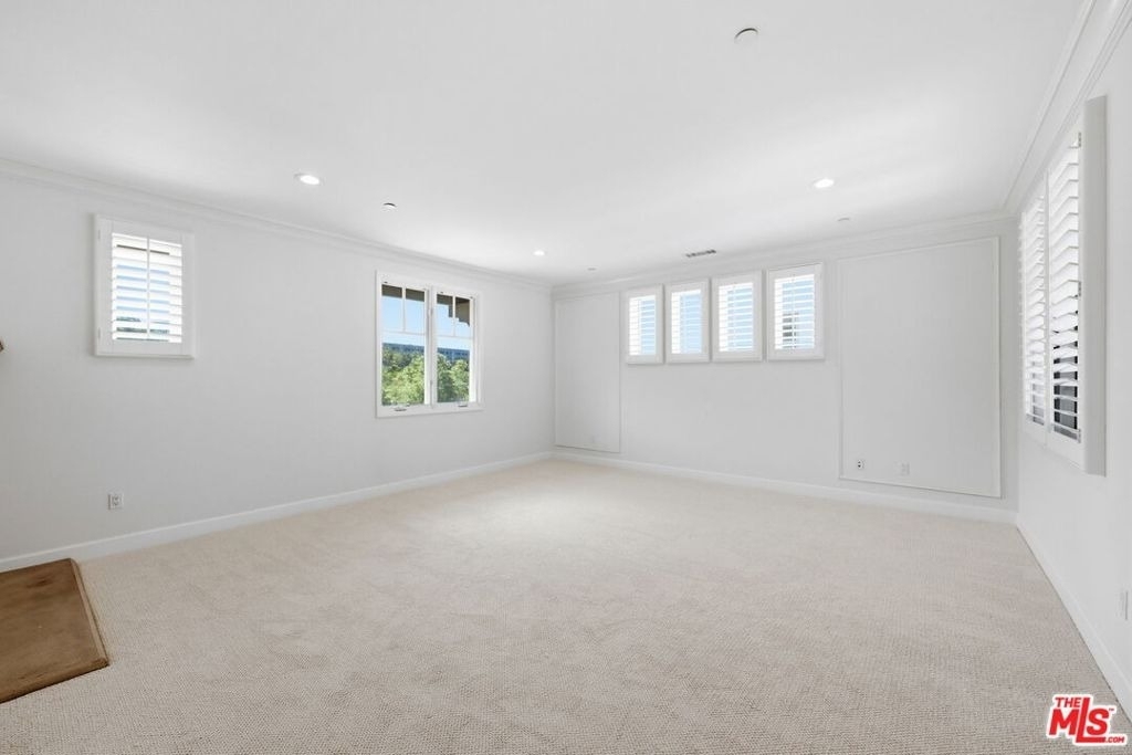13079 Bluff Creek Drive - Photo 22