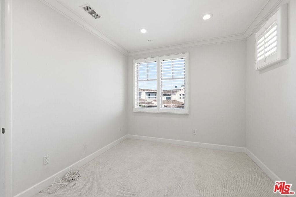 13079 Bluff Creek Drive - Photo 24