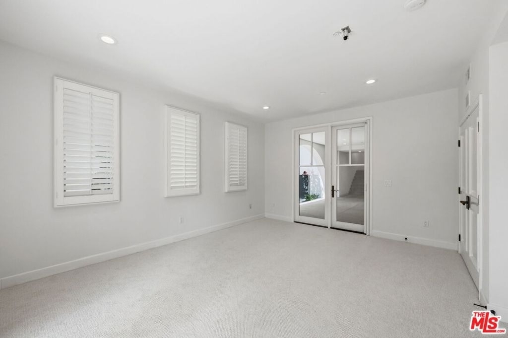 13079 Bluff Creek Drive - Photo 5