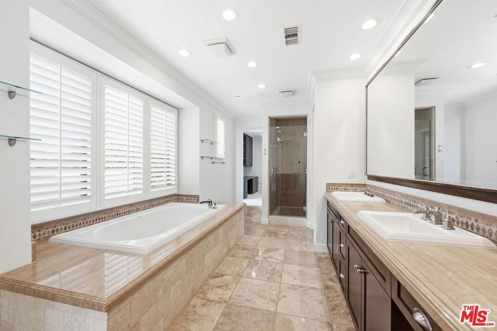 13079 Bluff Creek Drive - Photo 27