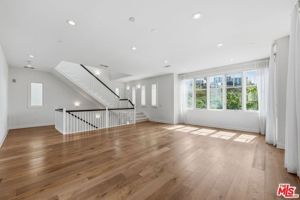 13079 Bluff Creek Drive - Photo 9