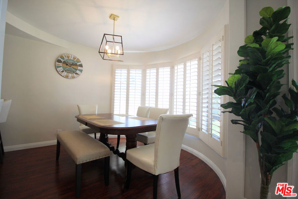 6605 S Sherbourne Drive - Photo 9