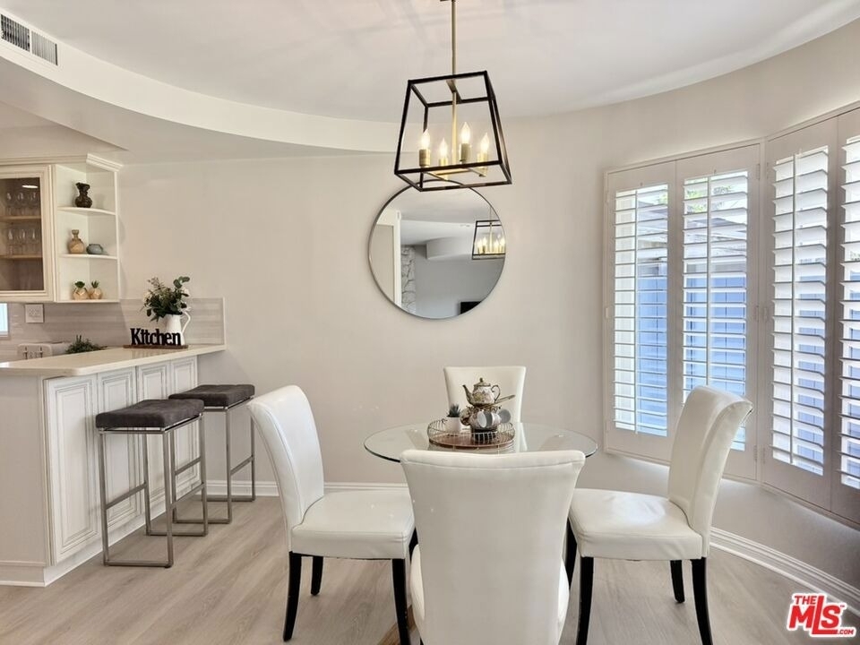 6605 S Sherbourne Drive - Photo 14
