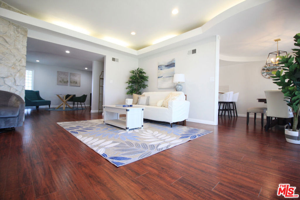 6605 S Sherbourne Drive - Photo 5