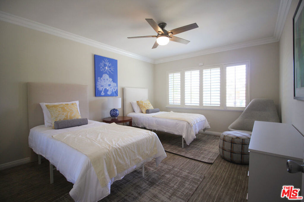 6605 S Sherbourne Drive - Photo 22