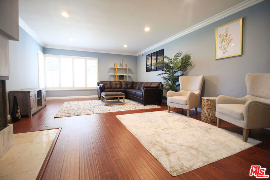 6605 S Sherbourne Drive - Photo 15