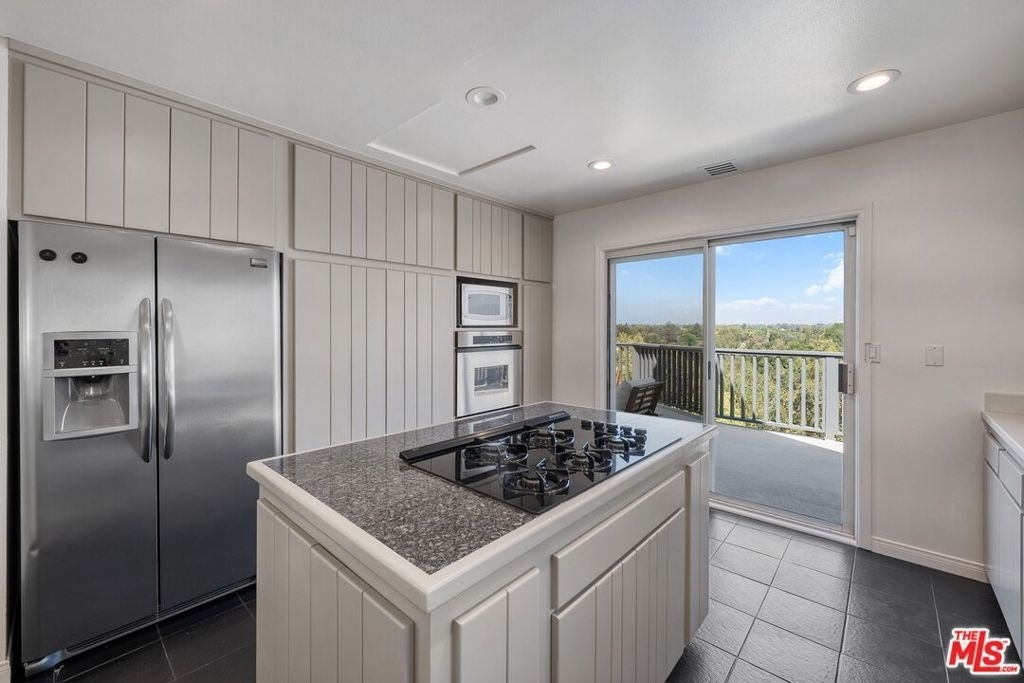 11543 Sunshine Terrace - Photo 7