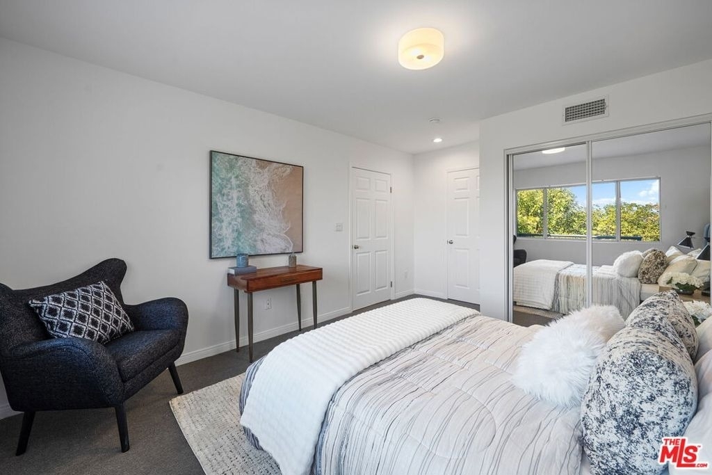 11543 Sunshine Terrace - Photo 19