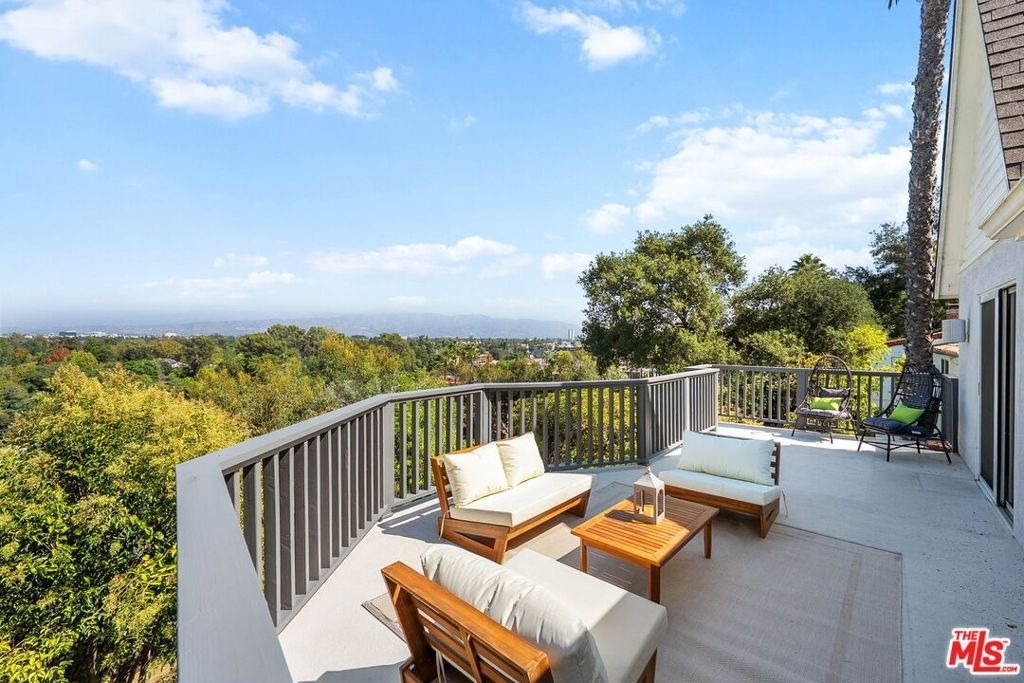 11543 Sunshine Terrace - Photo 2