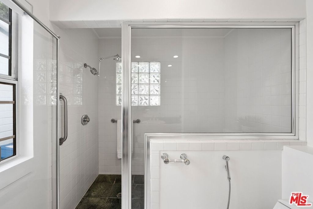 11543 Sunshine Terrace - Photo 20