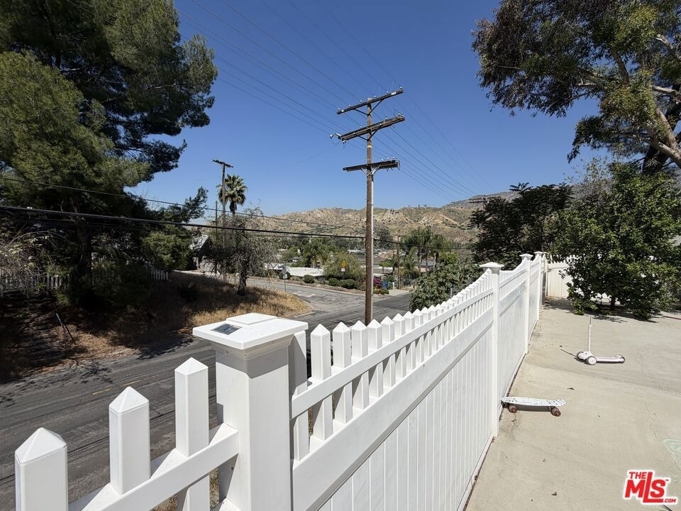 8561 Kyle Street - Photo 33