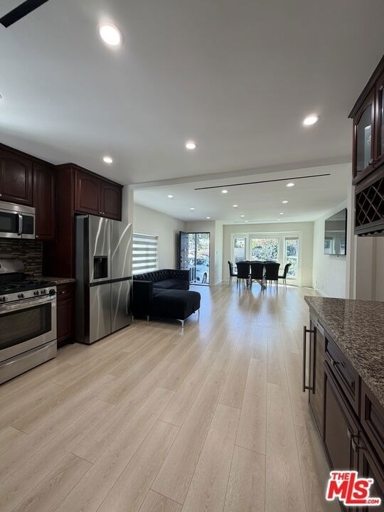 8561 Kyle Street - Photo 11