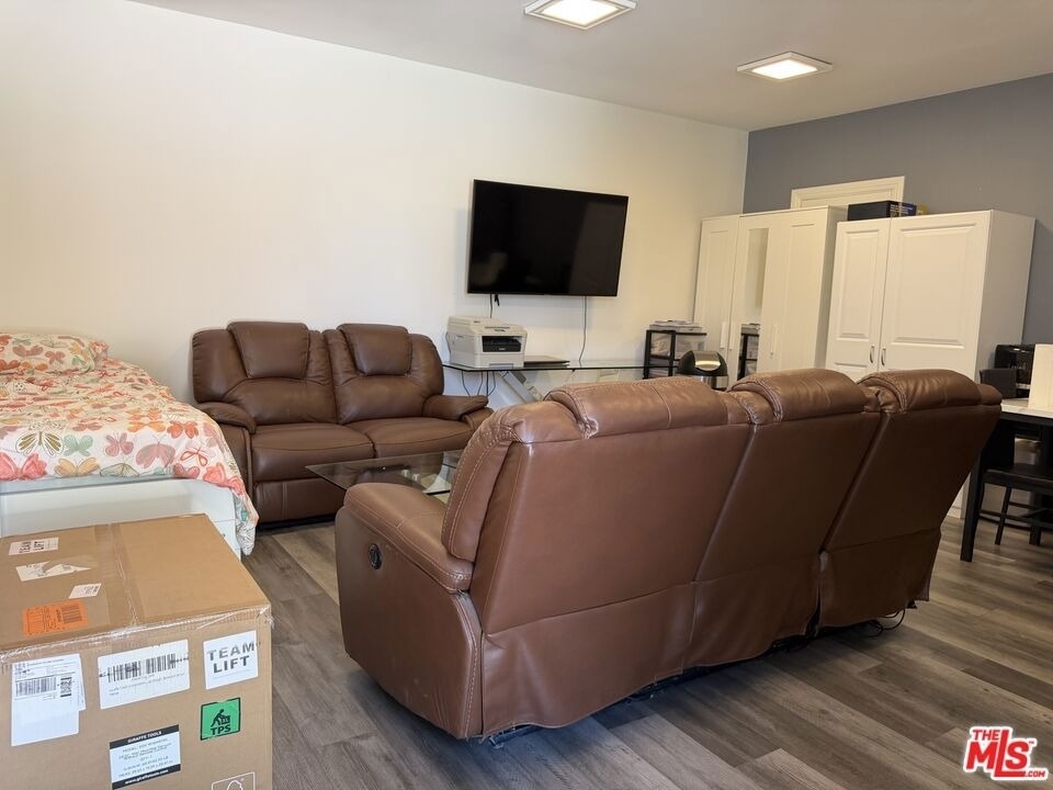 8561 Kyle Street - Photo 39
