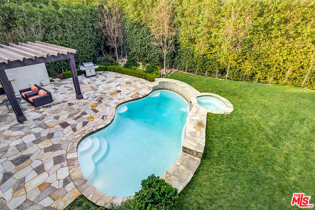10161 Valley Spring Lane - Photo 29