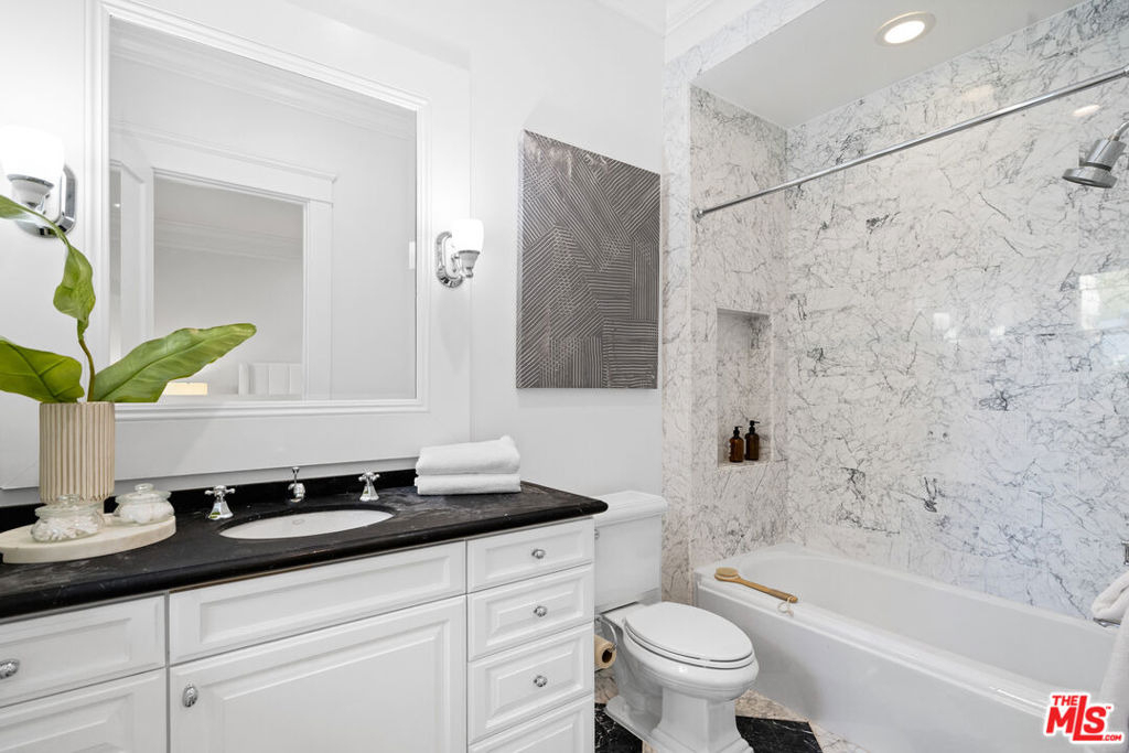 7335 Birdview Avenue - Photo 59