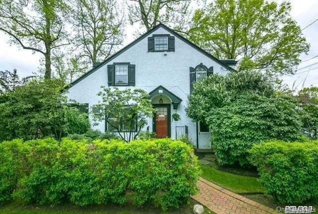 28 Vista Hill Road - Photo 1