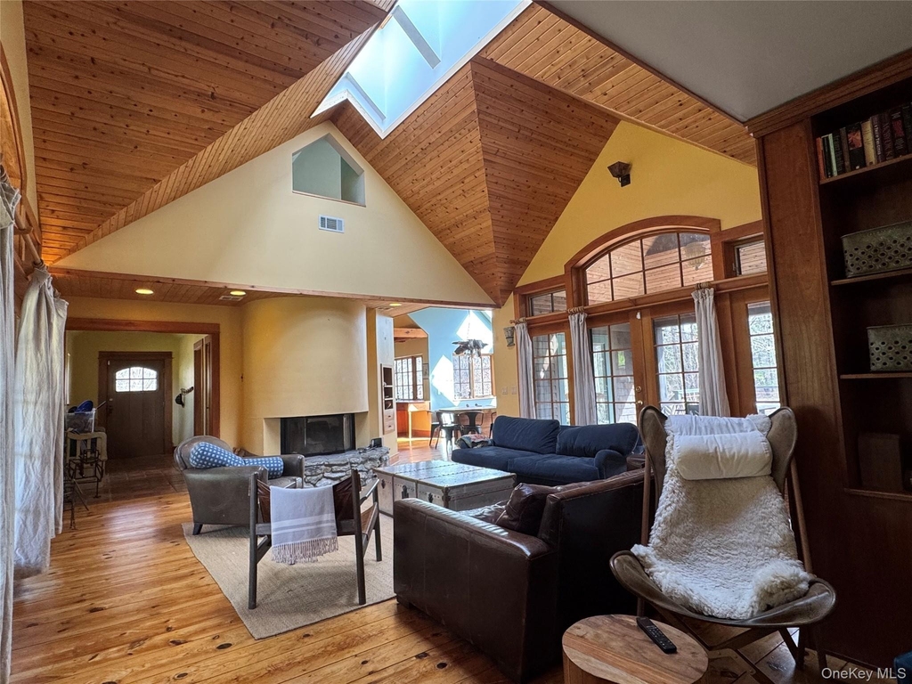 22 Knight Road - Photo 11