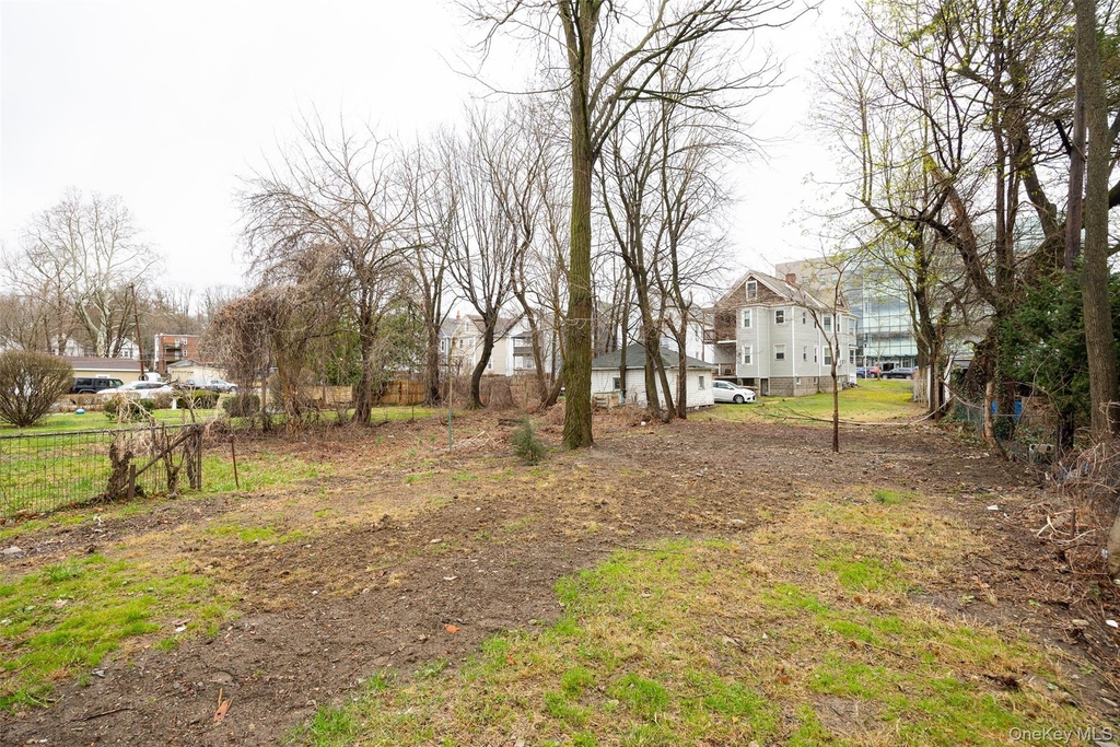 1 Dean Place - Photo 25