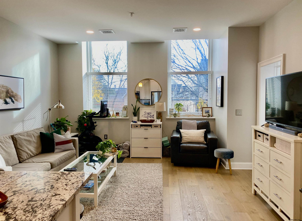 77 Van Dam Street - Photo 11