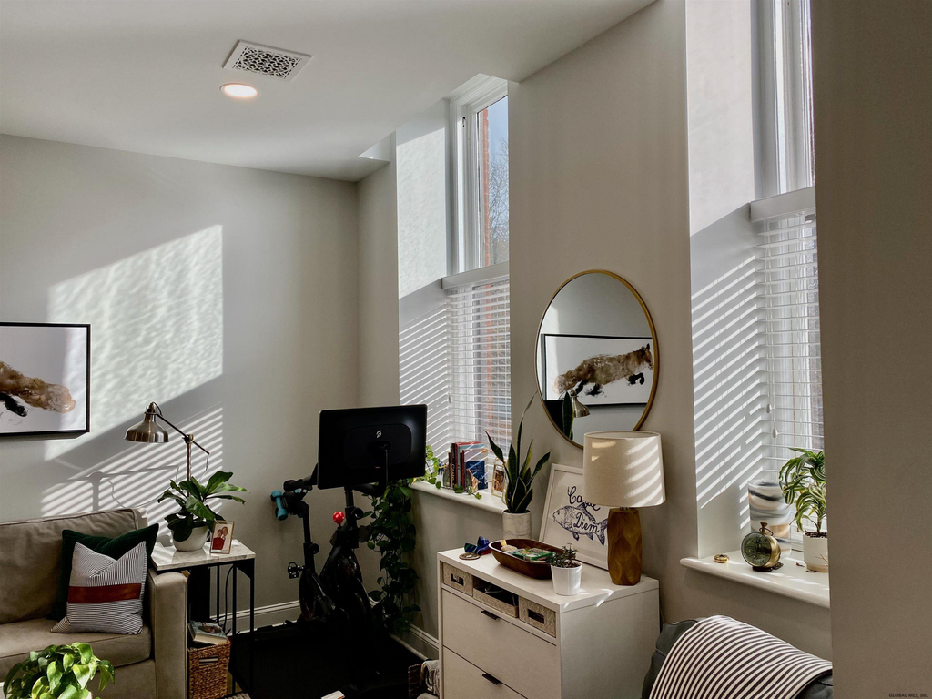 77 Van Dam Street - Photo 12