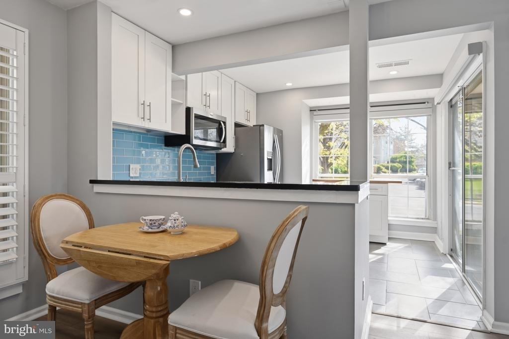 6608 Jupiter Hills Circle - Photo 11