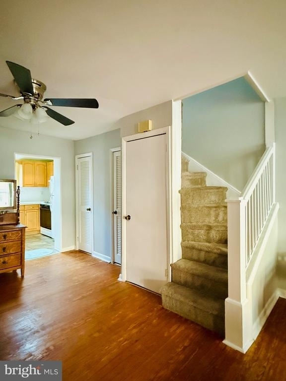 1215 S Marshall Street - Photo 3