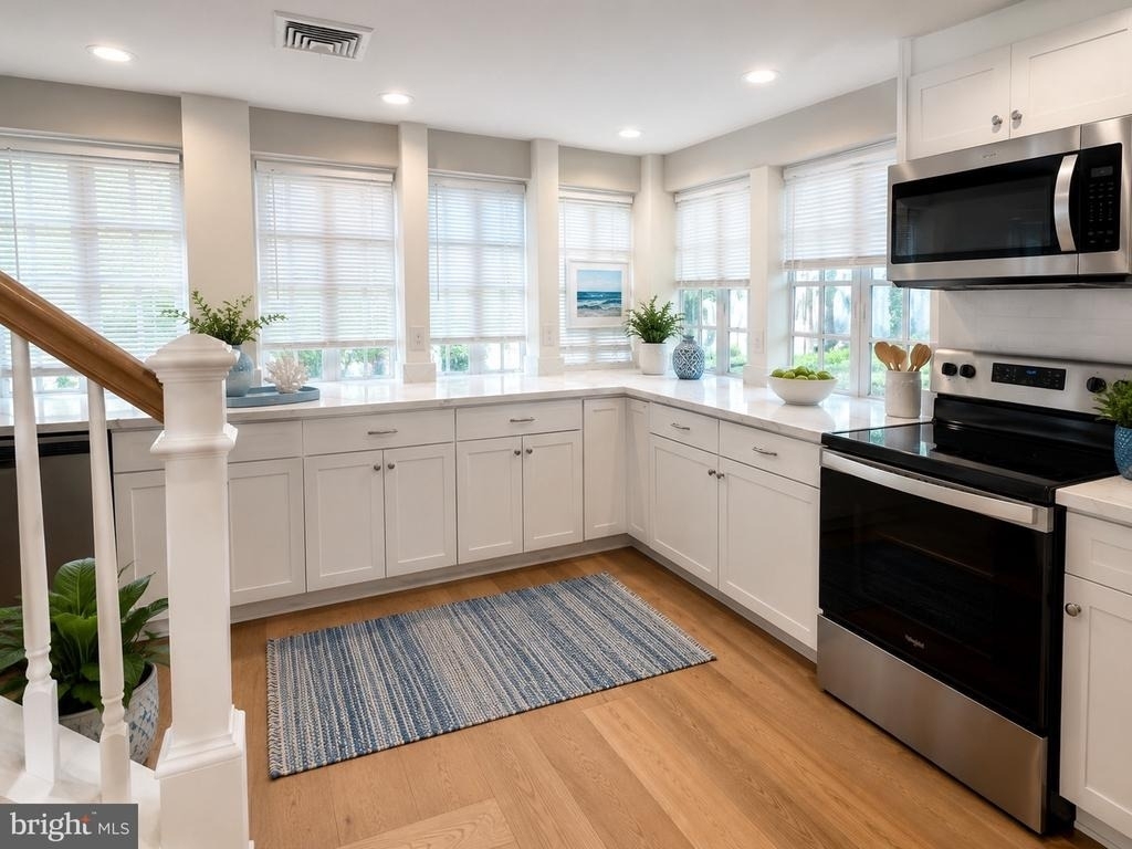233 E Montgomery Avenue - Photo 12