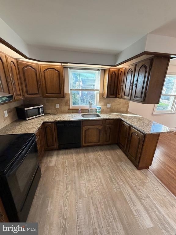 1711 Robinson Avenue - Photo 10