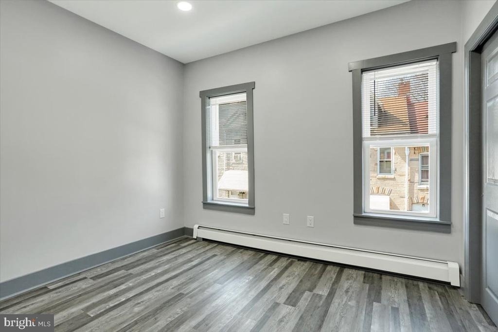 553 Wunder Street - Photo 11