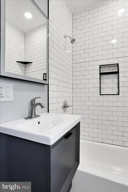 553 Wunder Street - Photo 13
