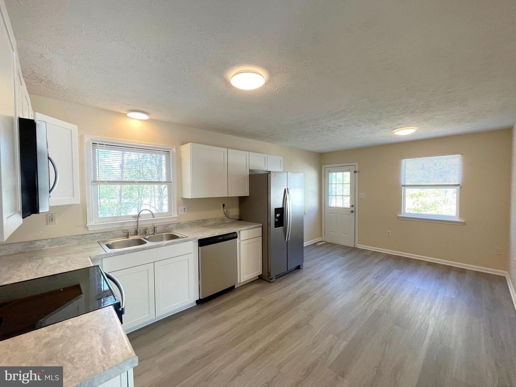45743 Dee Court - Photo 5