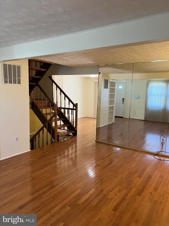 388 Possum Court - Photo 4
