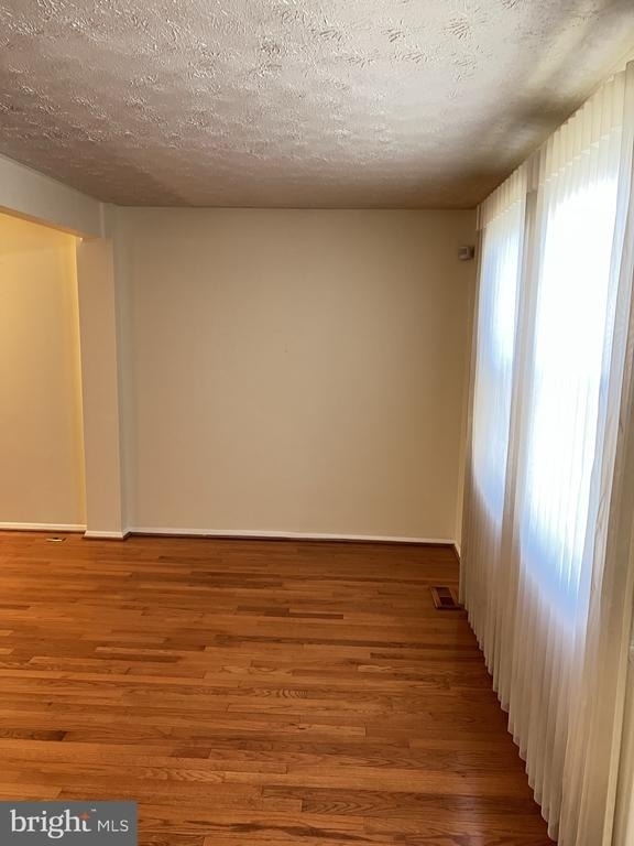 388 Possum Court - Photo 2