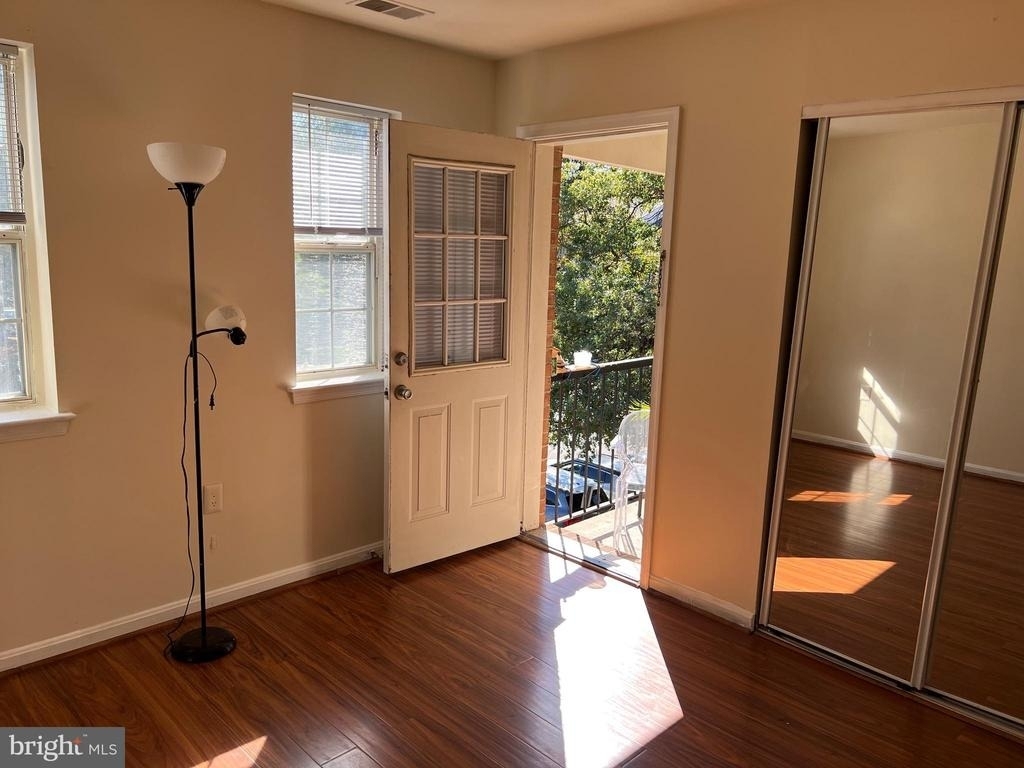 18336 Streamside Drive - Photo 9